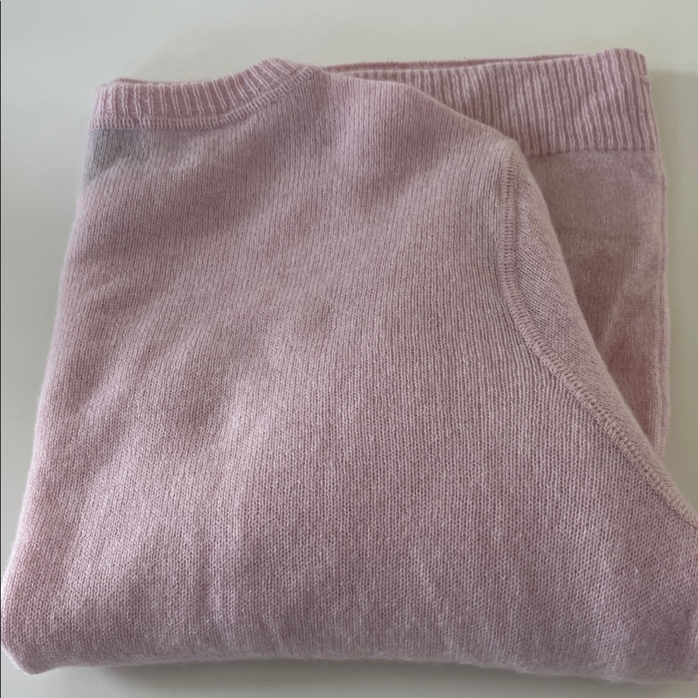 Reformation, Pink Sweater. - Picture 10 of 10